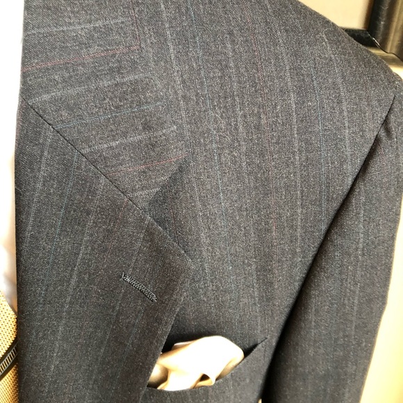 Hart Schaffner & Marx Famous Barr 2 Piece Dark Gray Pinstripe Wool Suit Size 43L - Picture 13 of 16
